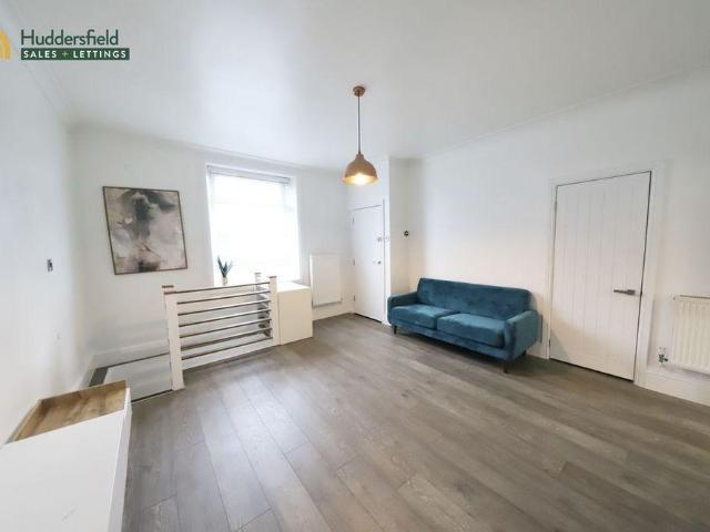 House for rent in Huddersfield, Kirklees