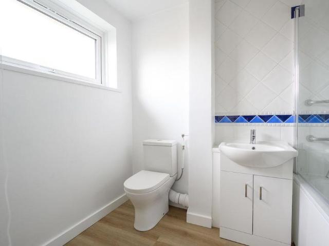 House for rent in Blackhills, Surrey
