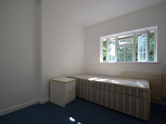 House for rent in Ripley Springs, Runnymede