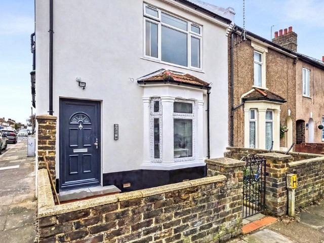House for rent in Midway, Kent