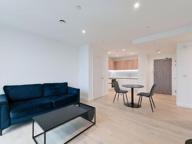 House for rent in Watford Heath, North Watford