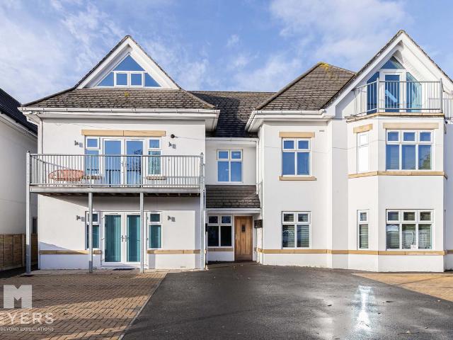 Apartment for rent in Pokesdown, Bournemouth