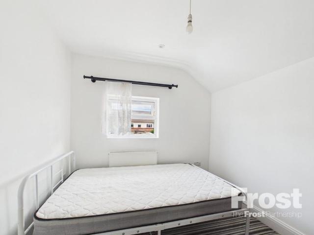 Room for rent in London Borough of Hounslow, Greater London