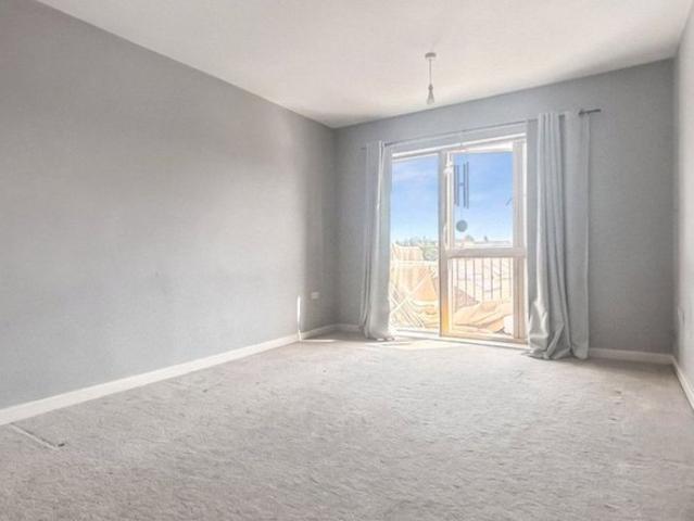 Apartment for rent in Ramsden, Greater London