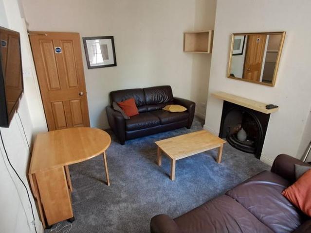 Room for rent in Foss Islands, High Field