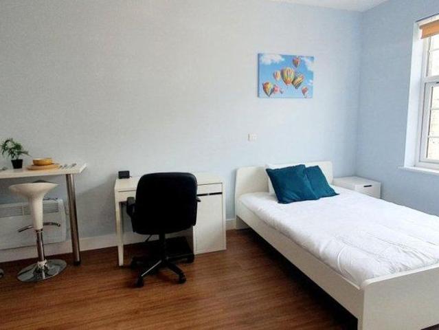 House for rent in Stoke, Stoke-on-Trent