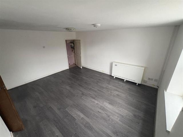 House for rent in Kedleston, East Midlands