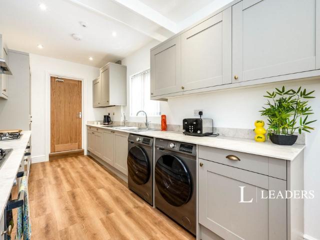 House for rent in Spring Park, Luton