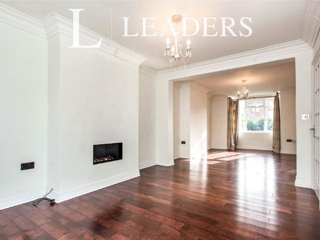 House for rent in Barnwell, Arbury