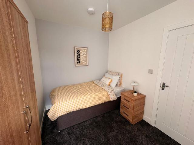 House for rent in West Bank, Widnes