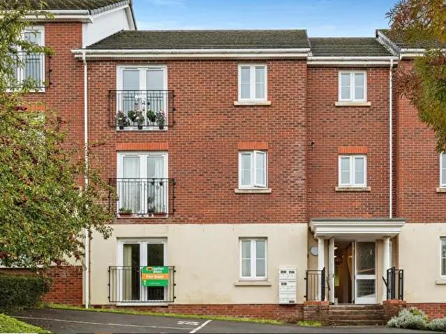 Apartment for rent in Cimla, Briton Ferry