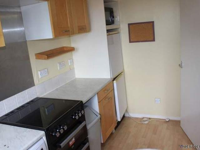 Apartment for rent in Halifax, Norwood Green