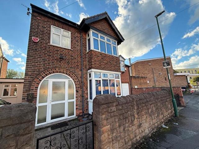 Apartment for rent in Old Lenton, Haddon
