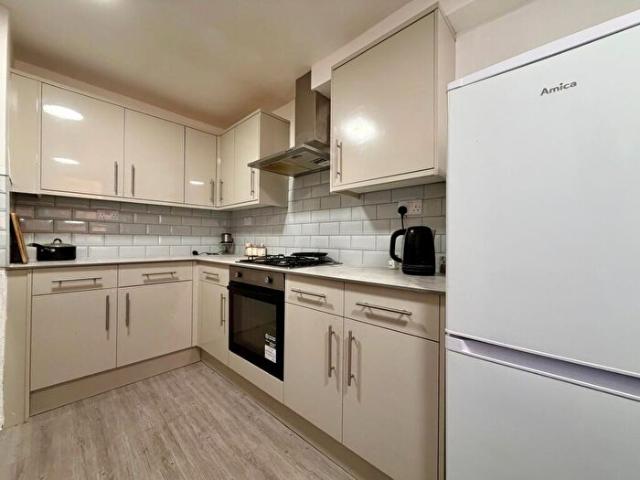 Apartment for rent in Sydenham, Green Close