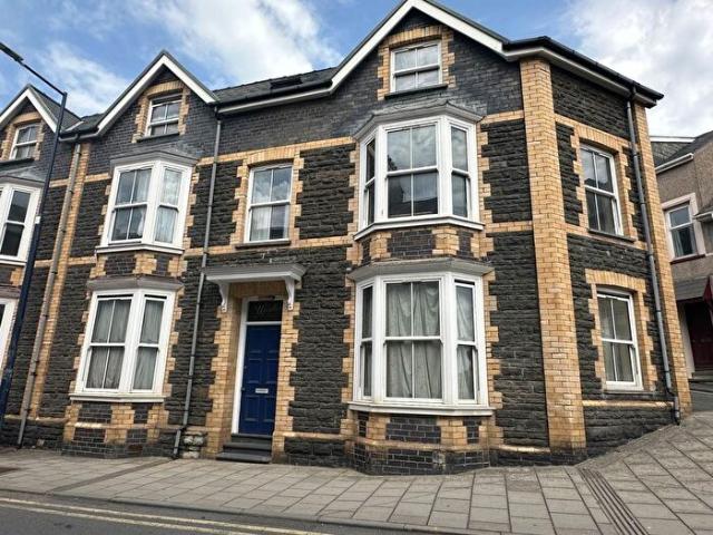 Apartment for rent in Waun Fawr, Wales