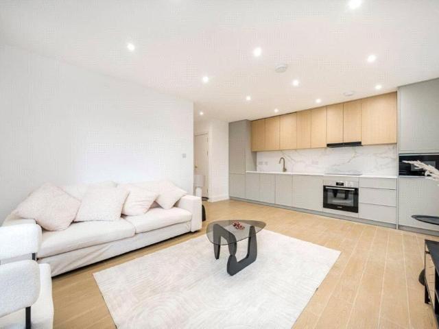 Land for sale in London Borough of Merton, Collier's Wood