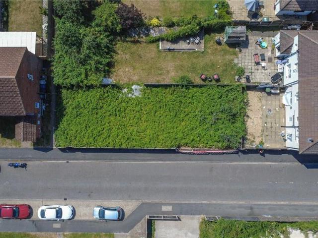 Land for sale in Arbury, Cambridgeshire