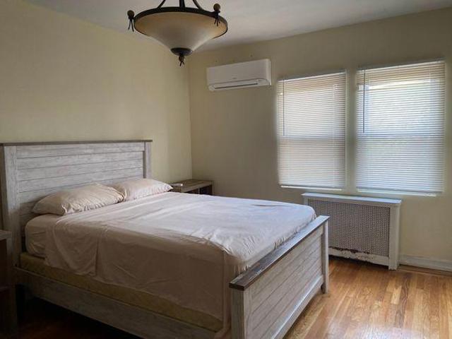 Room for rent in Queens, Arverne