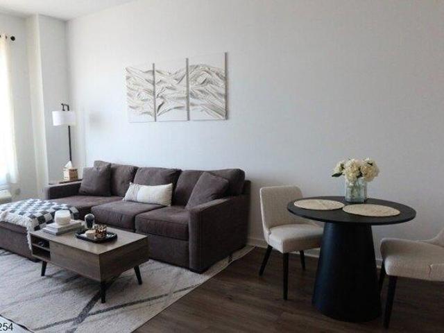 Condo for sale in Rahway, New Jersey
