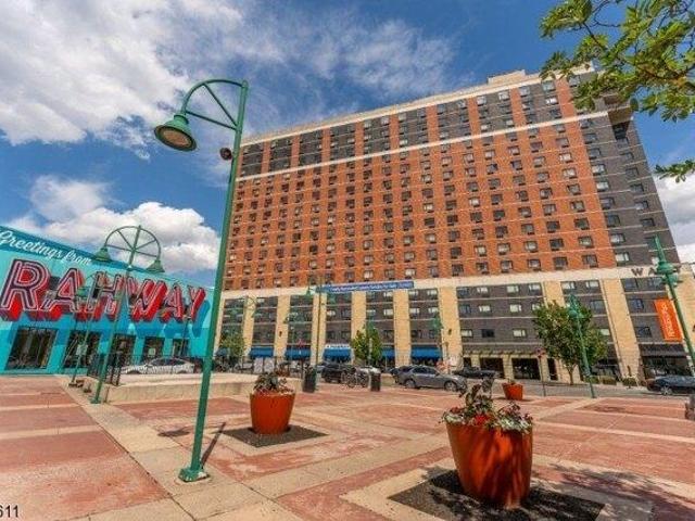 Condo for sale in Rahway, Union County