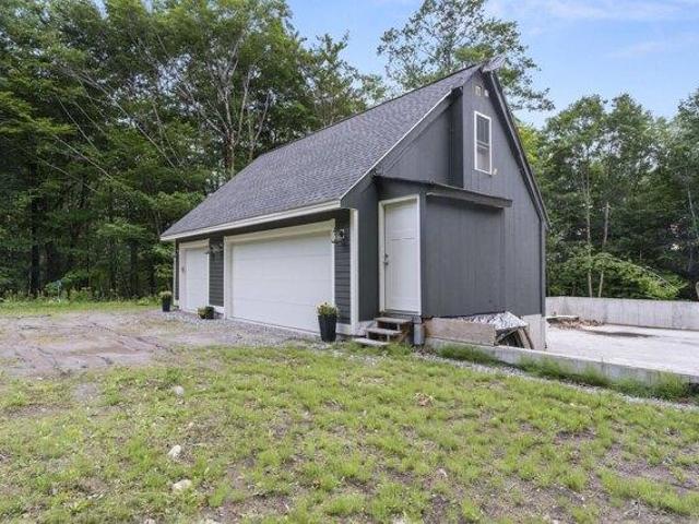 House for sale in Readfield, Maine