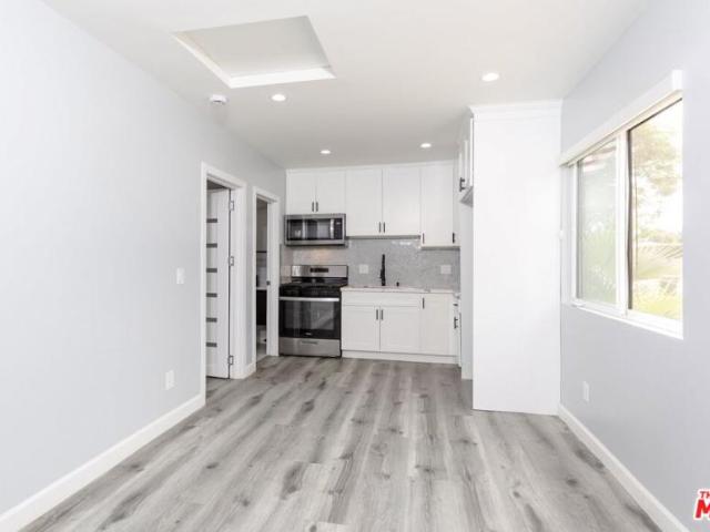 Room for rent in Reseda, Canoga Park