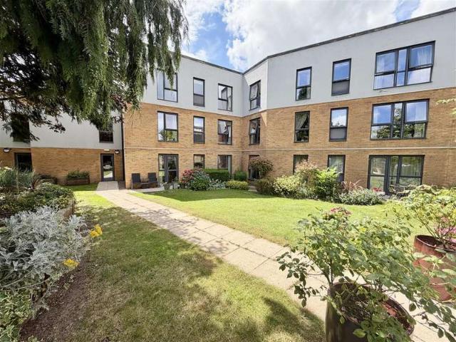 House for sale in Shirley, West Midlands