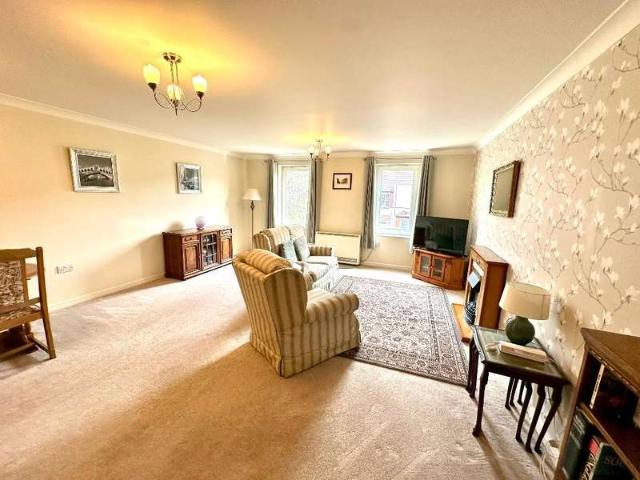 House for sale in Goddington, Greater London