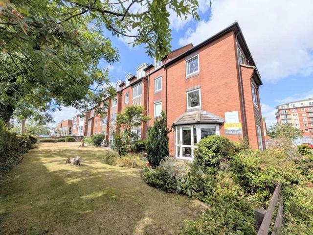 House for rent in Meols Cop, Southport