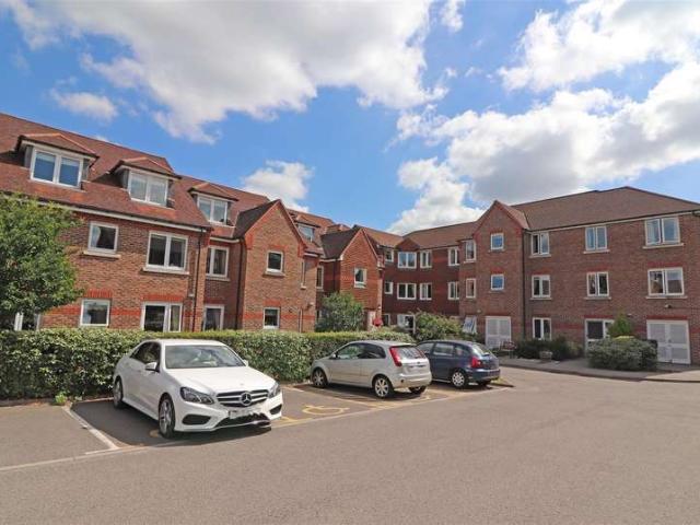 House for sale in Red Hill, Surrey