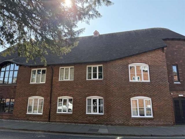 House for sale in Chichester, Littlecote