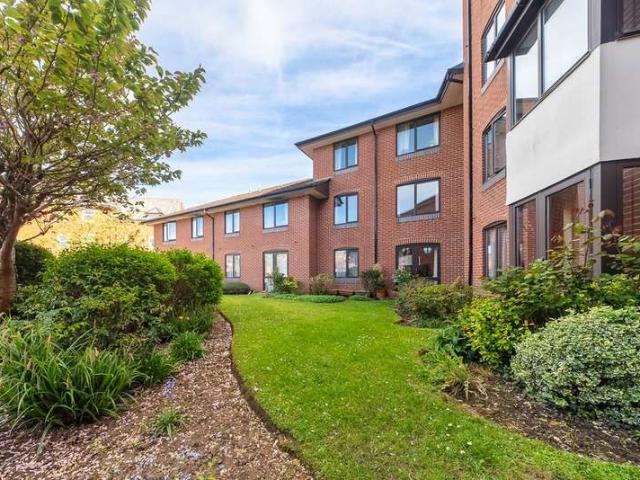 House for sale in Barbourne, Worcestershire