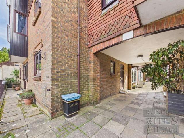 House for sale in Battle, Heathlands