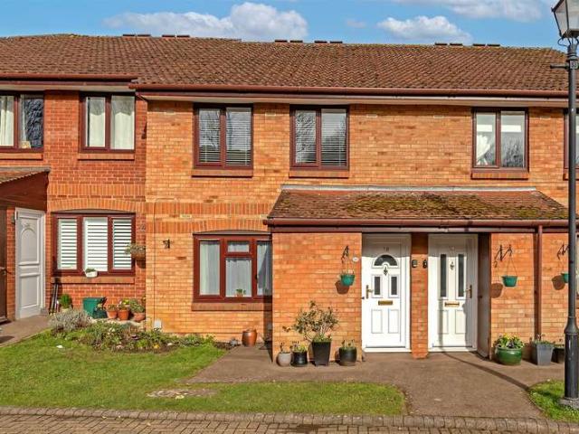 House for sale in Five Acres, Hertfordshire