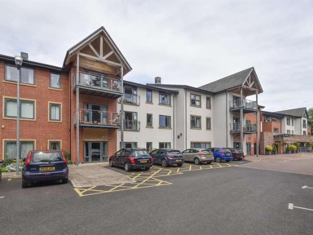 House for sale in Forthampton, Worcestershire
