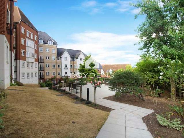 House for sale in Fordham Heath, Essex