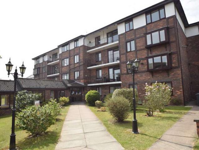 House for sale in Heswall, Wirral
