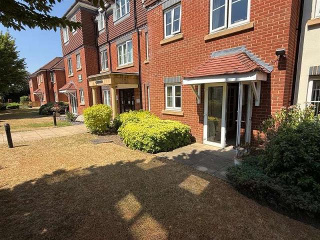House for sale in Shirley, West Midlands