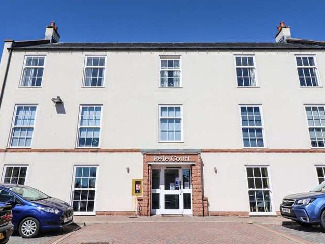 House for sale in Fell Lane