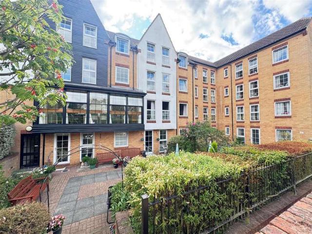 House for sale in Barling, Essex