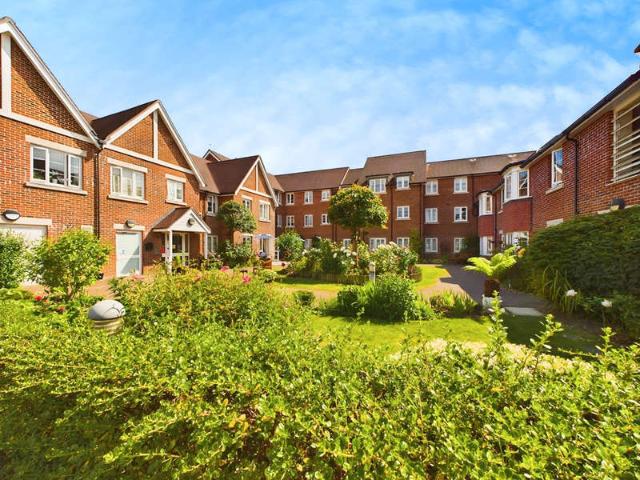 House for sale in New Town, Horsham