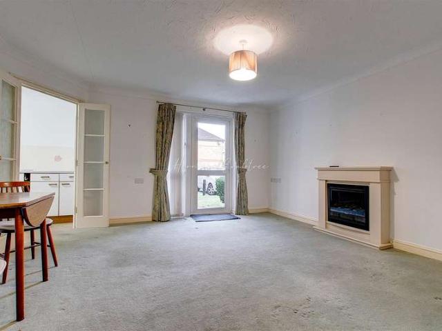 House for sale in Falcon Lodge, Wales
