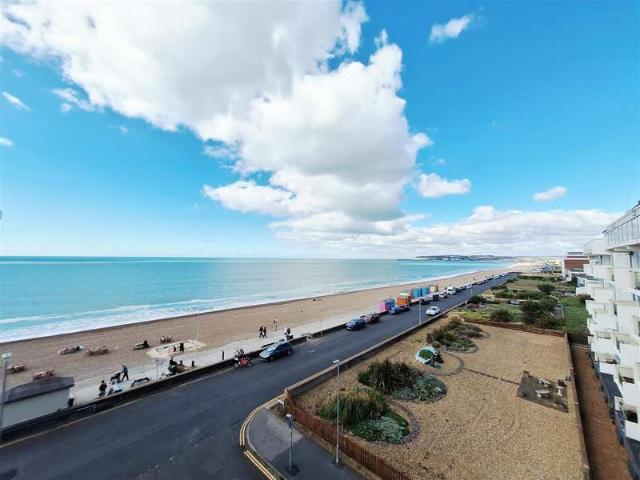 House for sale in Seaford, Iford