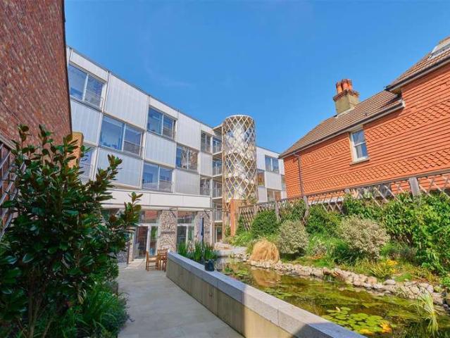 House for sale in Seaford, Iford