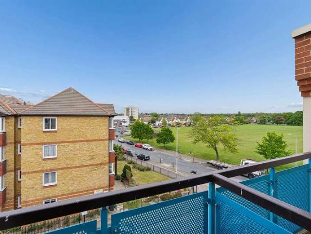 House for sale in Oxenden, The Bridge