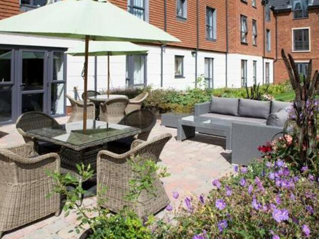 House for rent in Crowthorne