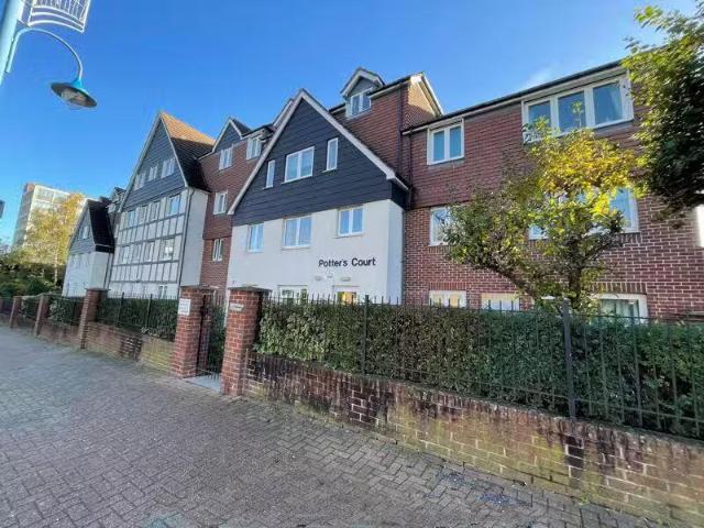 House for rent in South Lane, West Yorkshire