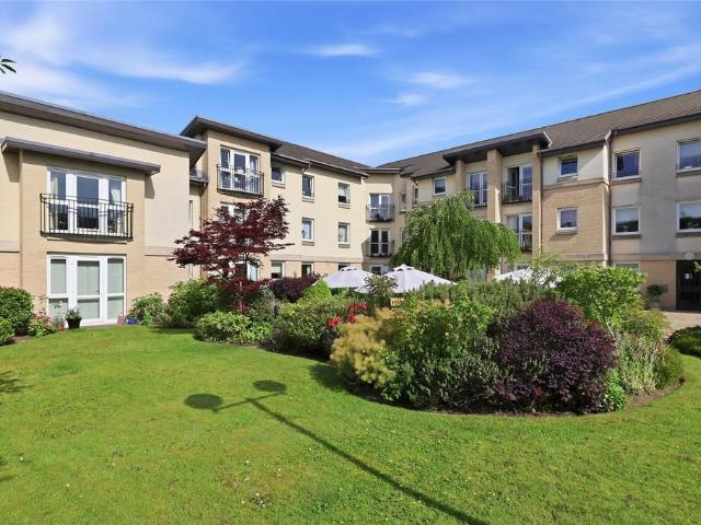 House for sale in Auldhouse, Scotland