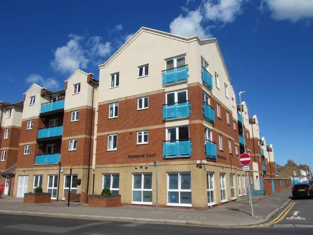 House for sale in Oxenden, The Bridge