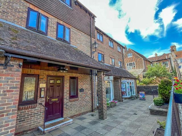 House for sale in Battle, Heathlands